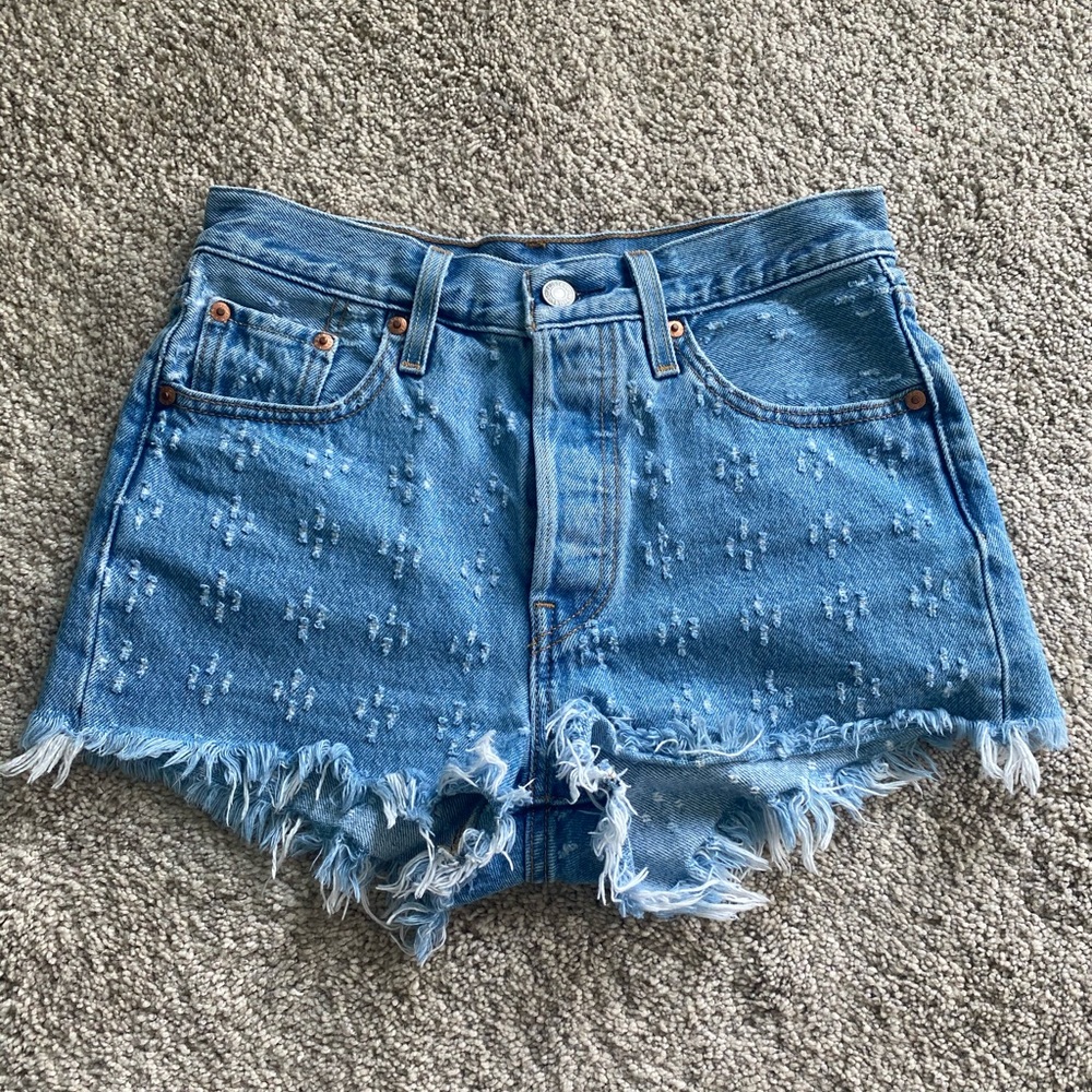 Levi’s 501 distressed denim shorts